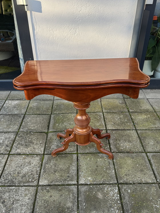 Image 1 of Mesa de juegos de caoba estilo Luis XIII