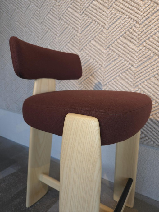 Andreu World Oru Barstool BQ2275 Patricia Urquiola Kvadrat Tonus 374