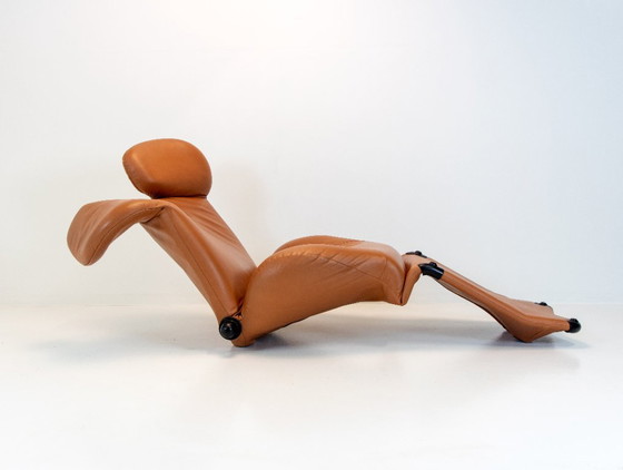 Image 1 of Cassina 111 Wink fauteuil van Toshiyuki Kita