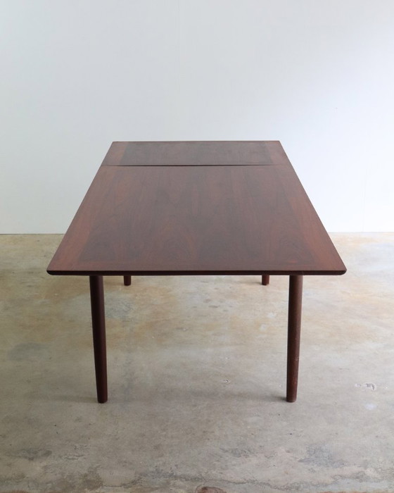 Image 1 of Table de salle à manger extensible Mid Century en bois de rose