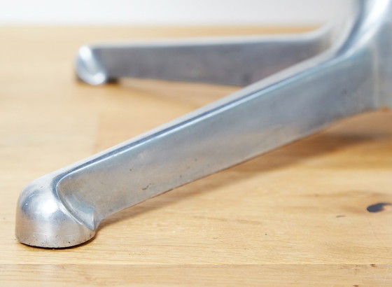 Image 1 of Silla giratoria Osvaldo Borsani P125 para Tecno Milano