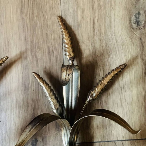 Pair of gilded metal wheat ear wall lights (photo 10 of 17)
