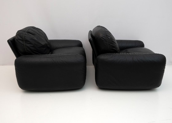 Image 1 of Paire de fauteuils en cuir italien Piumotto par Arrigo Arrighi pour Busnelli, 1970