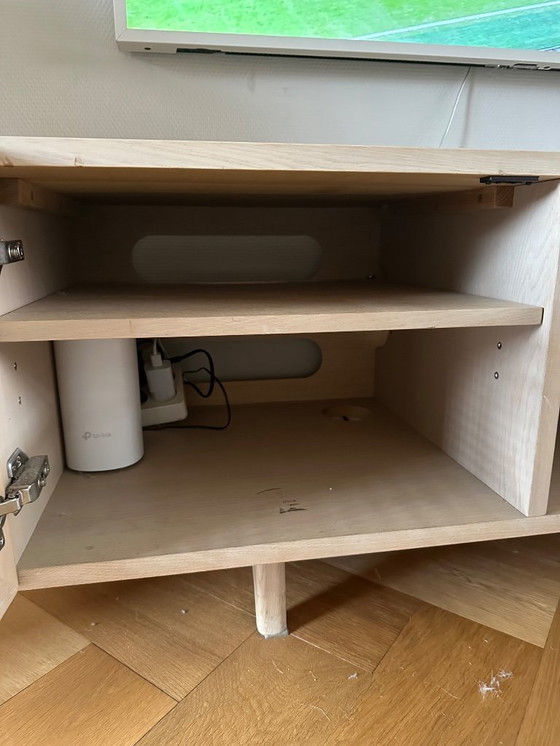 Image 1 of Mobili multimediali di design di Hans K. Oak rattan