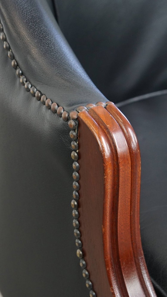 Image 1 of Classica e lussuosa sedia da ufficio in pelle bovina nera in stile inglese