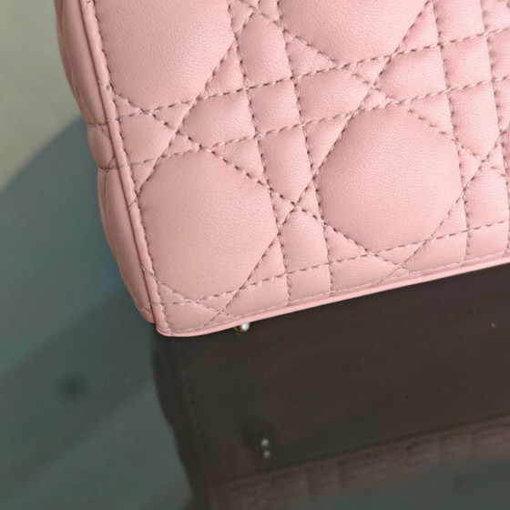 Image 1 of Borsa Dior Lady Small ABC Flap - Pelle di agnello Cannage rosa chiaro con finiture dorate MyABC
