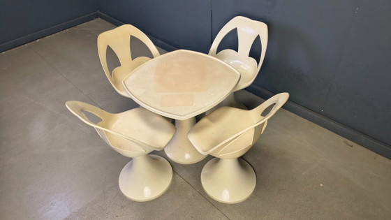 Set da pranzo in stile era spaziale, anni '60 – Other (photo 2 of 21)