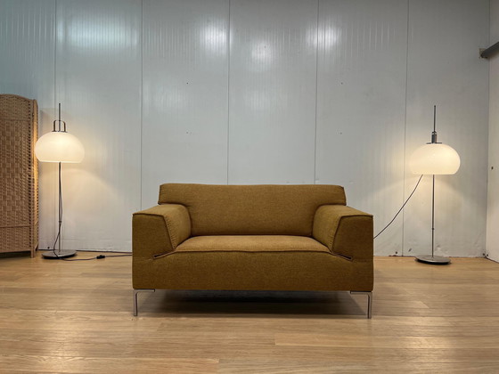 Image 1 of Design recentemente rivestito sul set Bloq di serie - Giallo ocra