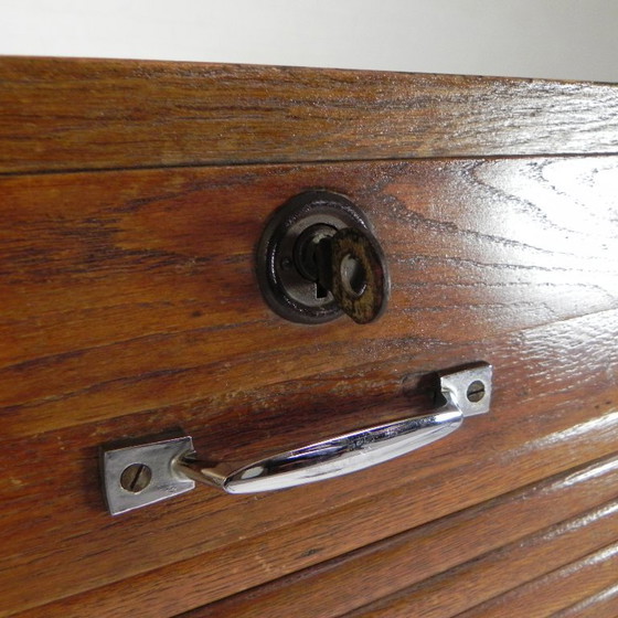 Image 1 of Eichenschrank mit Rollläden und 2 Rollläden, 148 cm hoch, 1950er Jahre