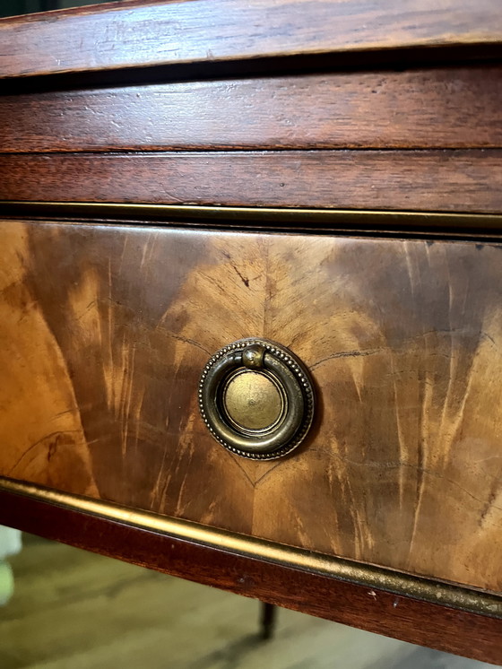 Image 1 of Vintage writing desk English (Mahogany)