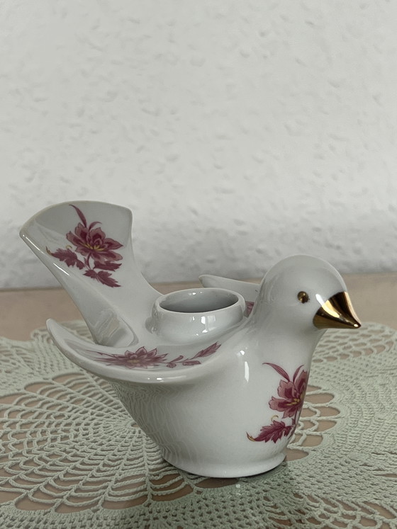 Image 1 of Porcelian Swan 