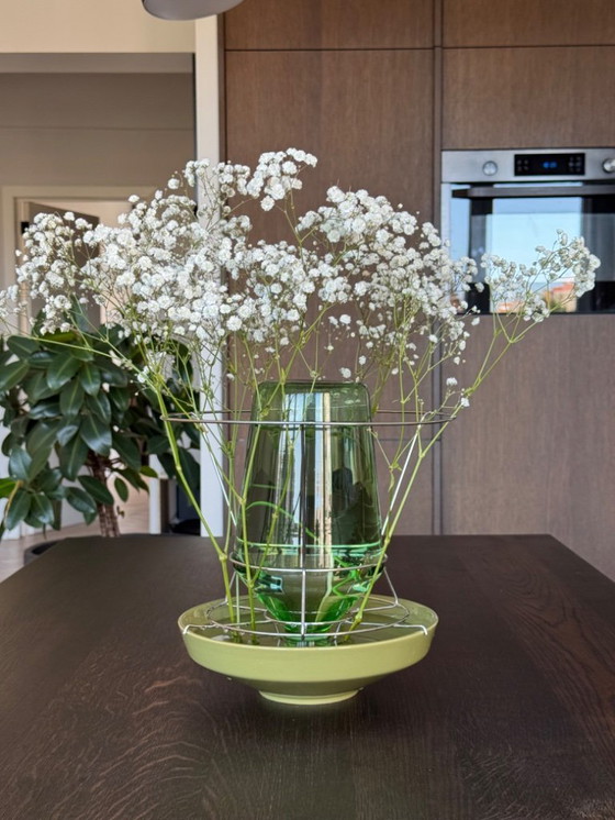 Image 1 of Objets de Valérie - Vase caché (transparent et vert)