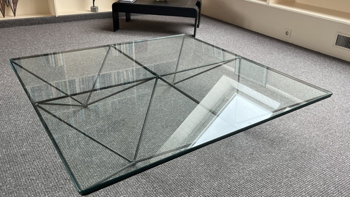 Iconic Amanda table by Paulo Piva