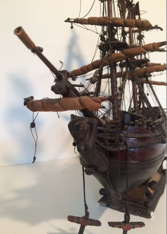 Image 1 of Maquette de bateau anglaise ancienne : « H.M.S. Mermaid », XIXe siècle