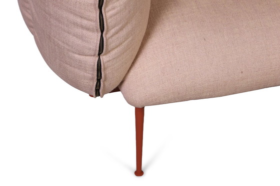 Image 1 of Puffer sitzt