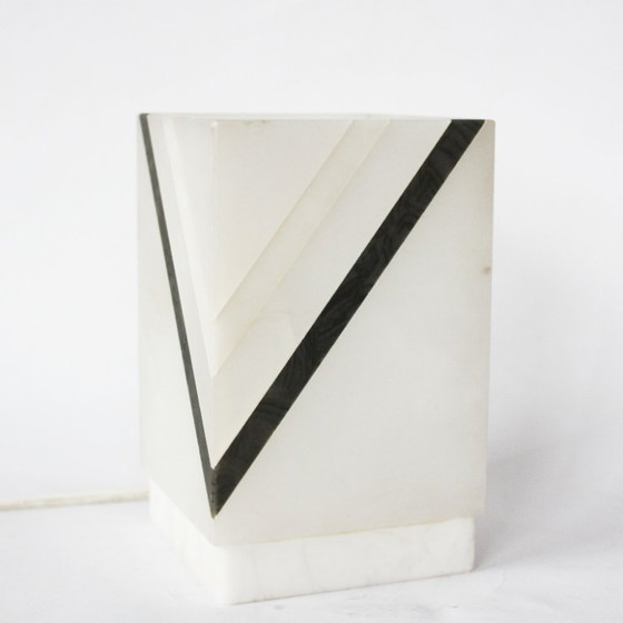 Image 1 of Lampe vintage italienne en albâtre