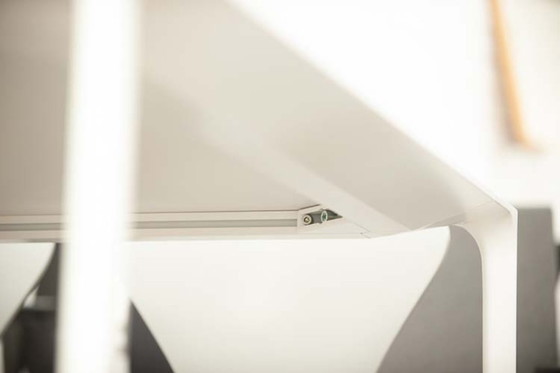 Image 1 of Arper Nuur #0800 Vergadertafel