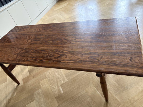 Elegante vintage salontafel van palissanderhout – midden 20e eeuw / jaren 60 – Wood (photo 4 of 6)