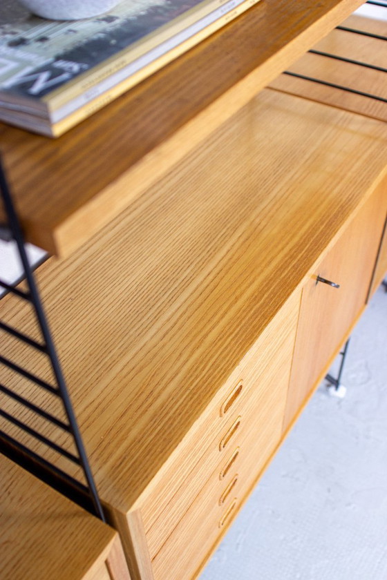 Image 1 of Mensola originale String Shelf Nisse Vintage Ash, credenza/altare
