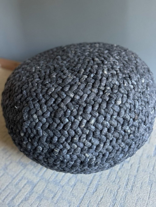 Pouf fait main 100% laine