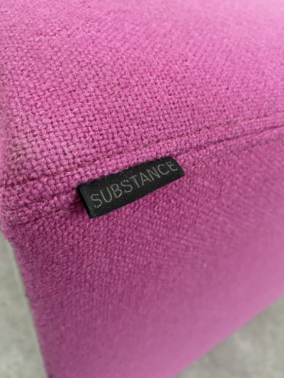 Image 1 of Puff moderno con ruedas - SUBSTANCE - Lila/Morado