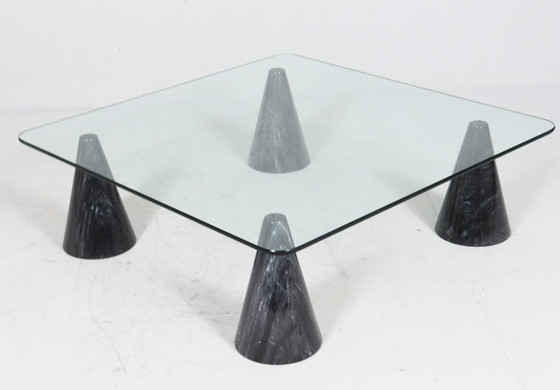 Image 1 of  Coffee Table/Table basse, marbre dans le style de Massimo Vignelli, Italie, années 1980