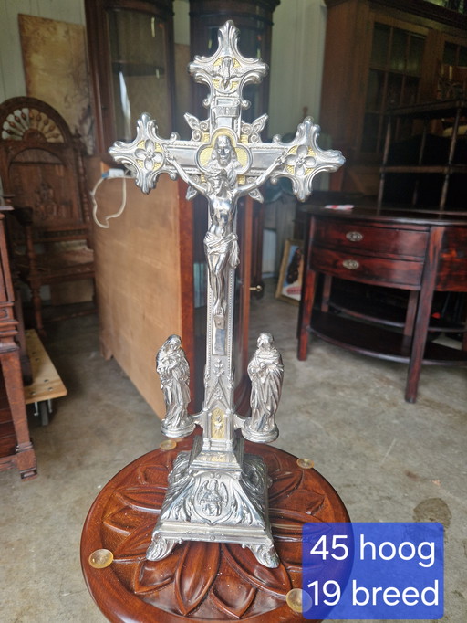 Beautiful metal crucifix 45x19