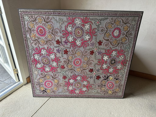 Tapiz Suzani antiguo de Uzbekistán