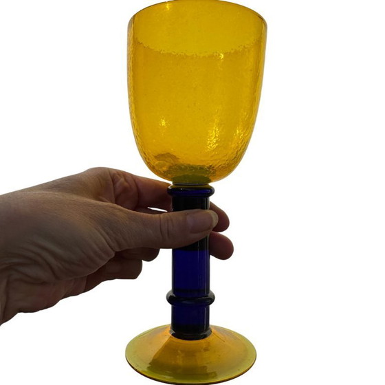 Image 1 of Ensemble de 5 verres Vintage jaune et bleu cobalt - style Memphis - ca. 1980 - Probablement Kosta Boda