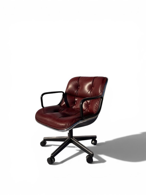 Charles Pollock bureaustoel, bordeauxrood leer - Knoll International (gesigneerde editie)