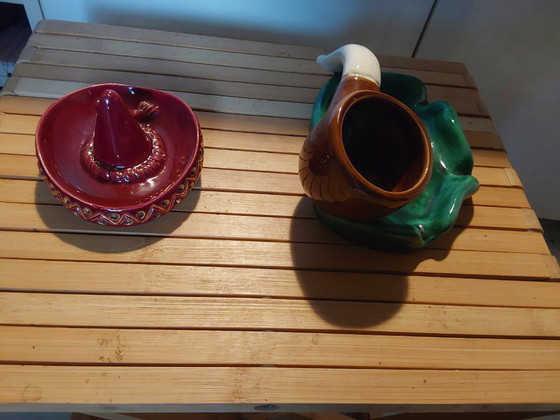 Image 1 of 2 cendriers kitsch marque JOAL 