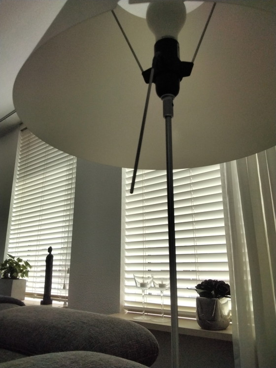 Design Tafellamp – Luceplan, Vloerlampen, Plastic, Metal (photo 4 of 5)