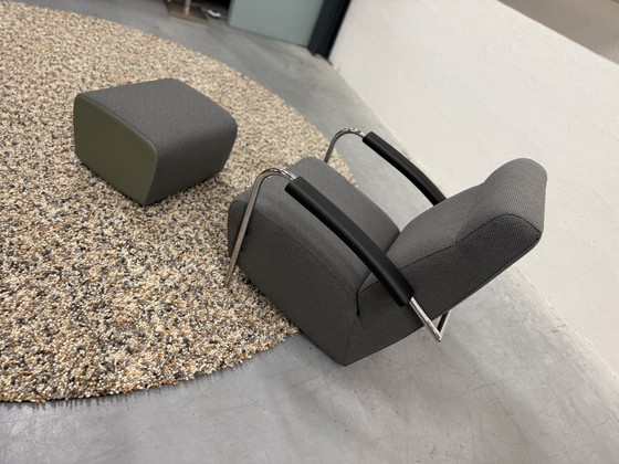 Image 1 of Leolux Scylla Fauteuil Hoge Rug Tiempo stof met poef