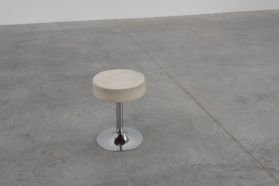 Image 1 of Vintage Mid-century design stool in chrome with white leather seat, 1970s