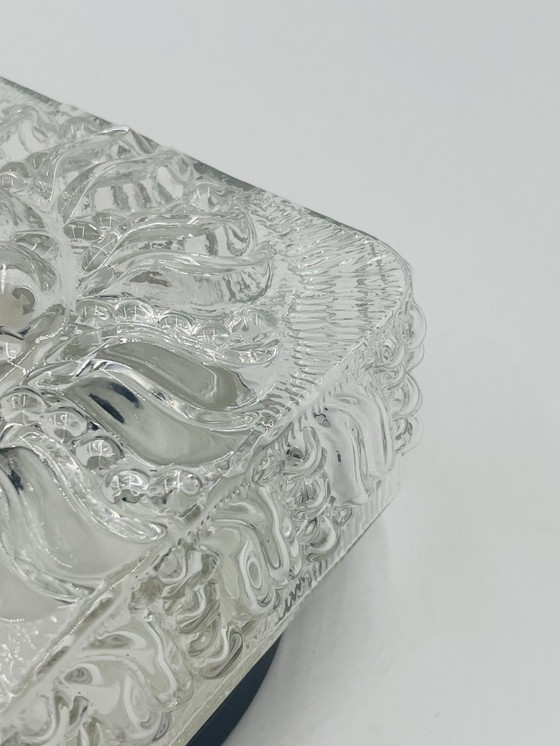 Image 1 of Vierkante plafondlamp in gegoten glas met reliëf