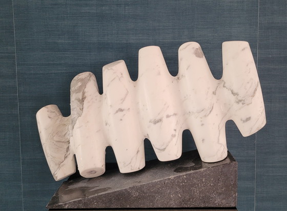 Image 1 of Skulptur Cararra-Marmor