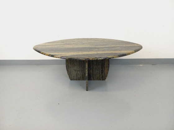 Image 1 of Vintage ovale marmeren salontafel uit de jaren 70