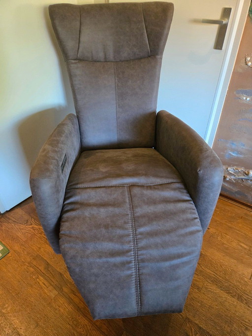 New electric recliner by Velderhof