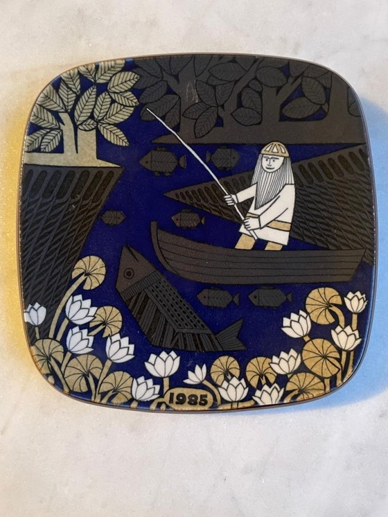 Image 1 of Arabia Kalevala Wall Plates Finlandia 1977-1999
