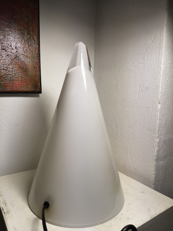 Image 1 of Jaren 80 vintage design Barbara Teepee cone glazen tafellamp 