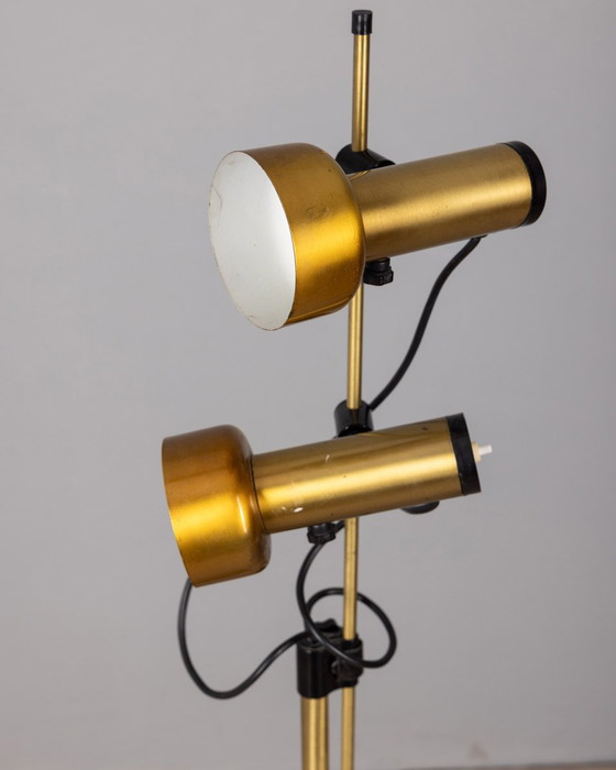 Image 1 of Lampadaire vintage des années 70 en laiton doré avec deux lampes, design italien