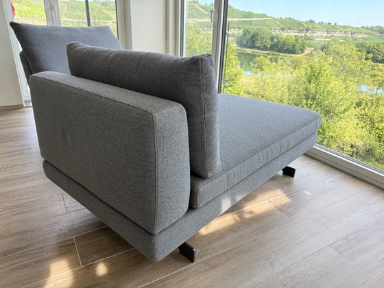 Image 1 of 2 divani Luis De Weibel - Tessuto di qualità svizzera Danio