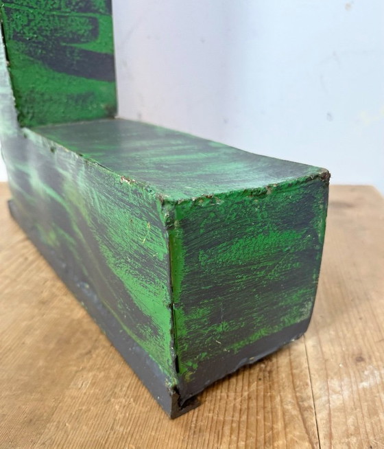 Image 1 of Grande lettera L in ferro verde vintage per facciata, anni '70