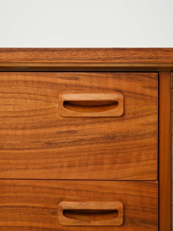 Image 1 of Credenza vintage in noce degli anni '60
