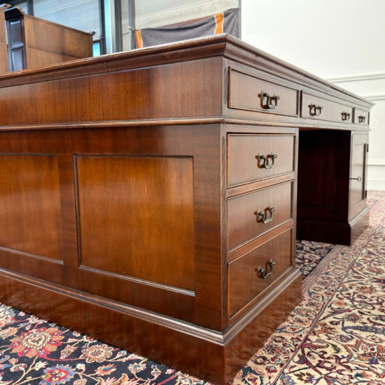 Scrivania da partner classica inglese molto grande – Scrivanie, Leather, Wood (photo 7 of 19)