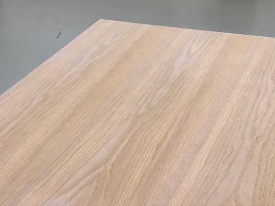 Image 1 of Tavolo con piano effetto rovere di Sedorama, Svizzera, anni '90