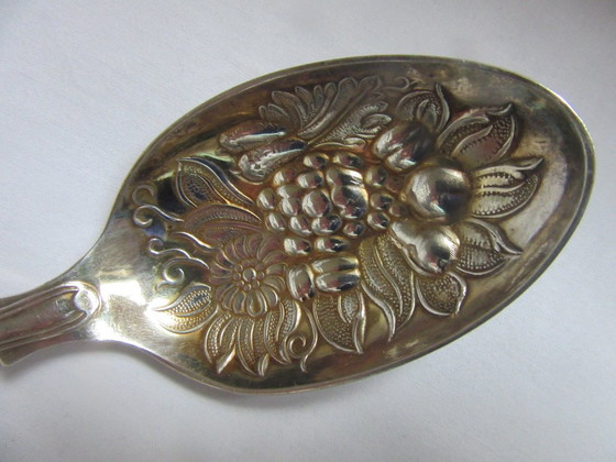 Image 1 of Berry Spoon EPNS A1 Sheffield England Silverplate Art Nouveau Style