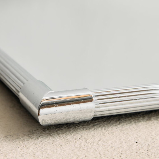 Spiegel met metalen frame (photo 8 of 9)