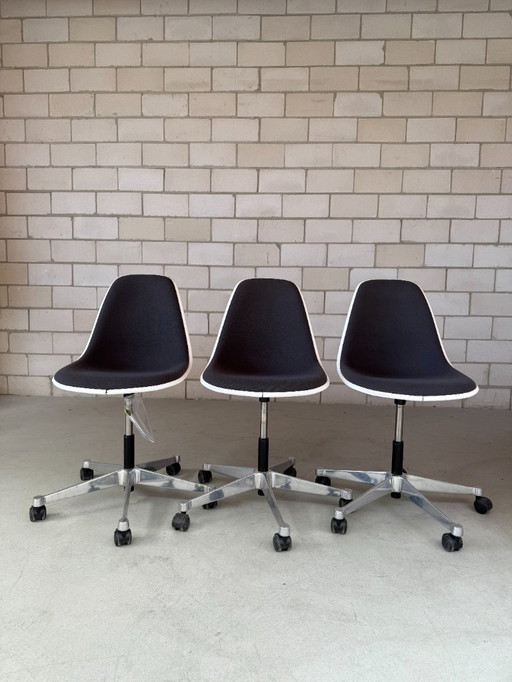 Vitra PSCC chair by Charles & Ray Eames
