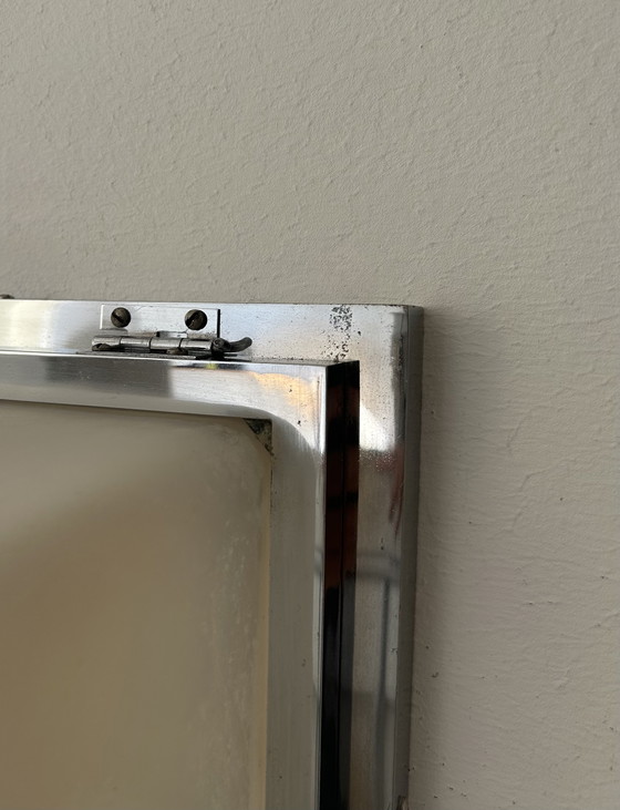 Image 1 of Lampada da parete modernista, metallo cromato e vetro sabbiato, Francia 1930